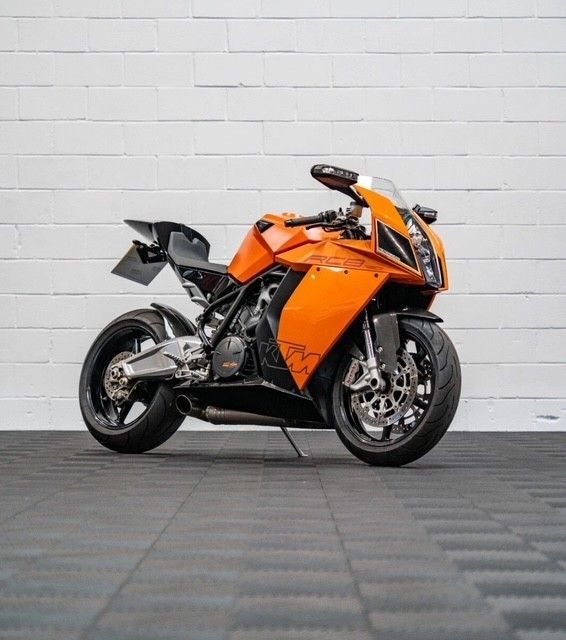 Performance motorcycle